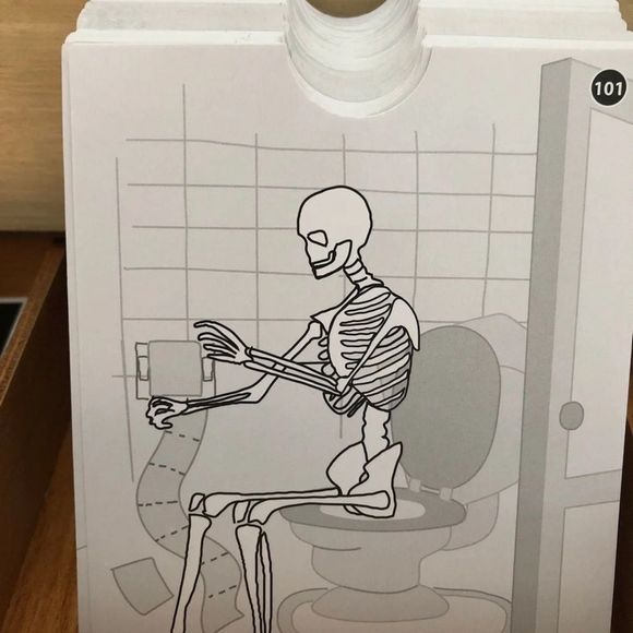 What's Behind The Door ? Adult Party Game - Picture 6 of 6